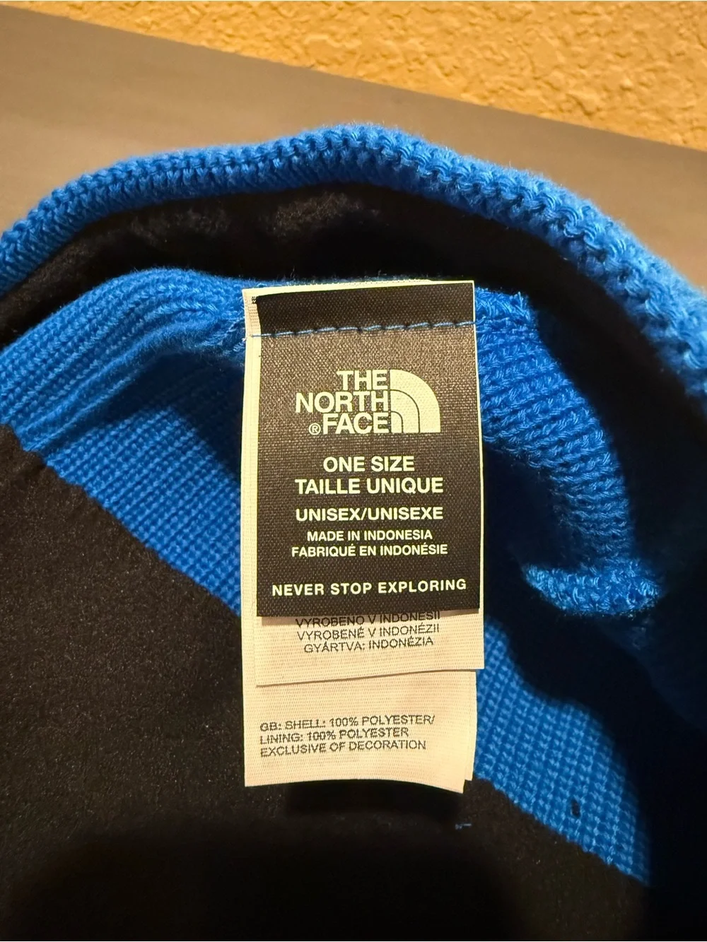 The North Face Men’s Bright Blue Knit Beanie